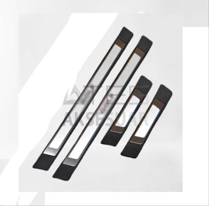 VOLKSWAGEN GOLF 7 - 7.5 2013-2020 ISIKSIZ KAPI ESIGI