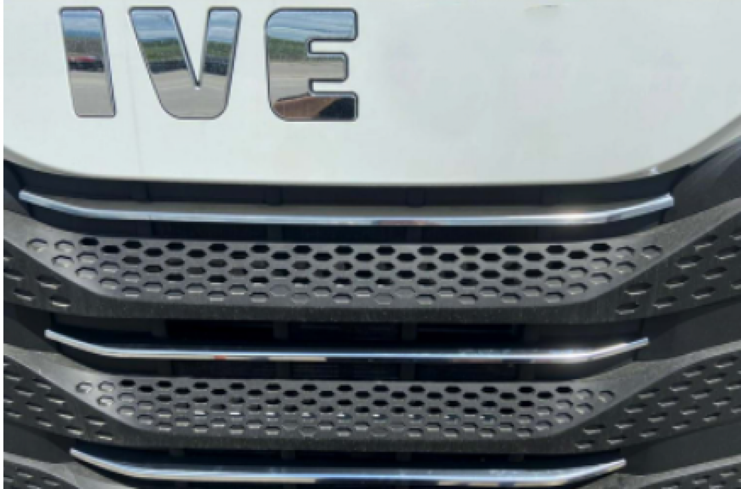 IVECO S-WAY  PANJUR ÇITASI KROMU