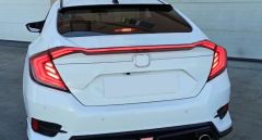 CIVIC FC5 2016-2021 IÇIN UYUMLU  HAREKETLI SINYALLI LED STOP VE SPOILER TAKIMI KIRMIZI