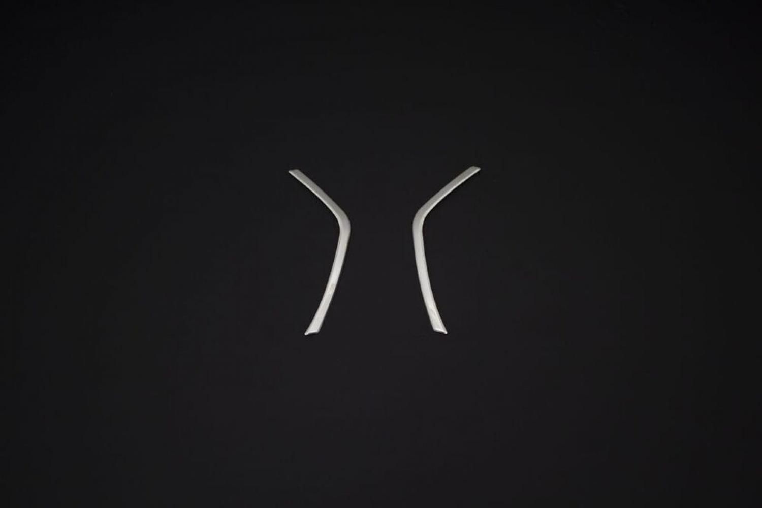 Dacia Duster Ön Panjur Paslanmaz Çelik 2 Prç 2018>