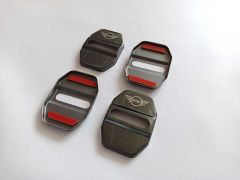 CLS W219 IÇIN BARDAKLIK SIYAH - 21968004149051