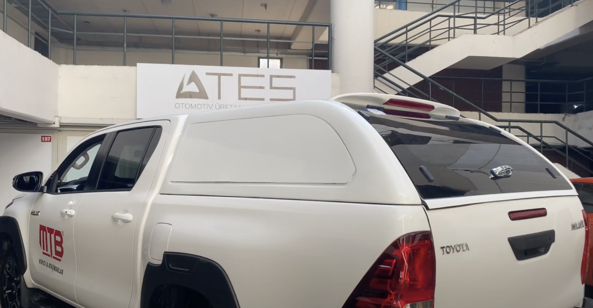 Toyota Hilux Panelvan Kabin