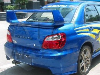 Subaru İmpreza Çİft Kat Spoiler Boyalı