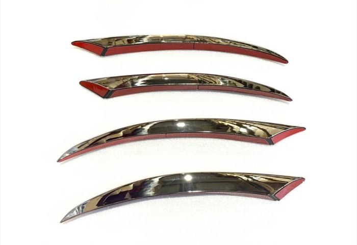 W205 2015-2018 C SERISI IÇIN SIS KASI 4 PARÇA (KROM)