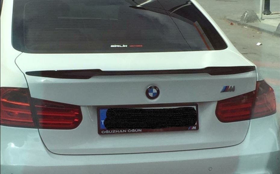 BMW F30 Yarasa Kanat Spoiler