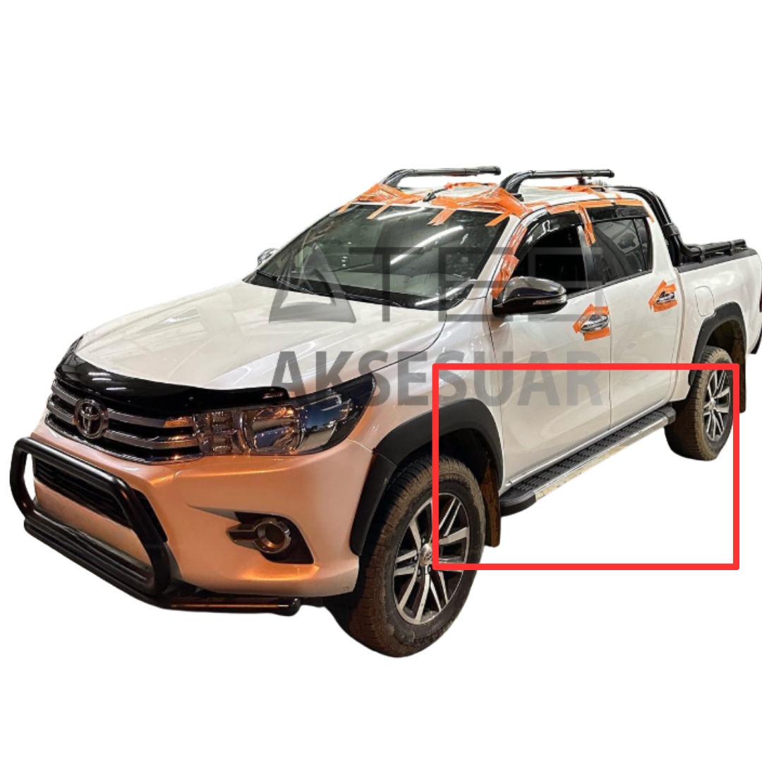 TOYOTA HİLUX 2021+ YAN BASAMAK