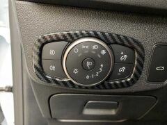 FOCUS IÇIN UYUMLU 2019+ KONTROL PANEL KAPLAMA KARBON (ABS)