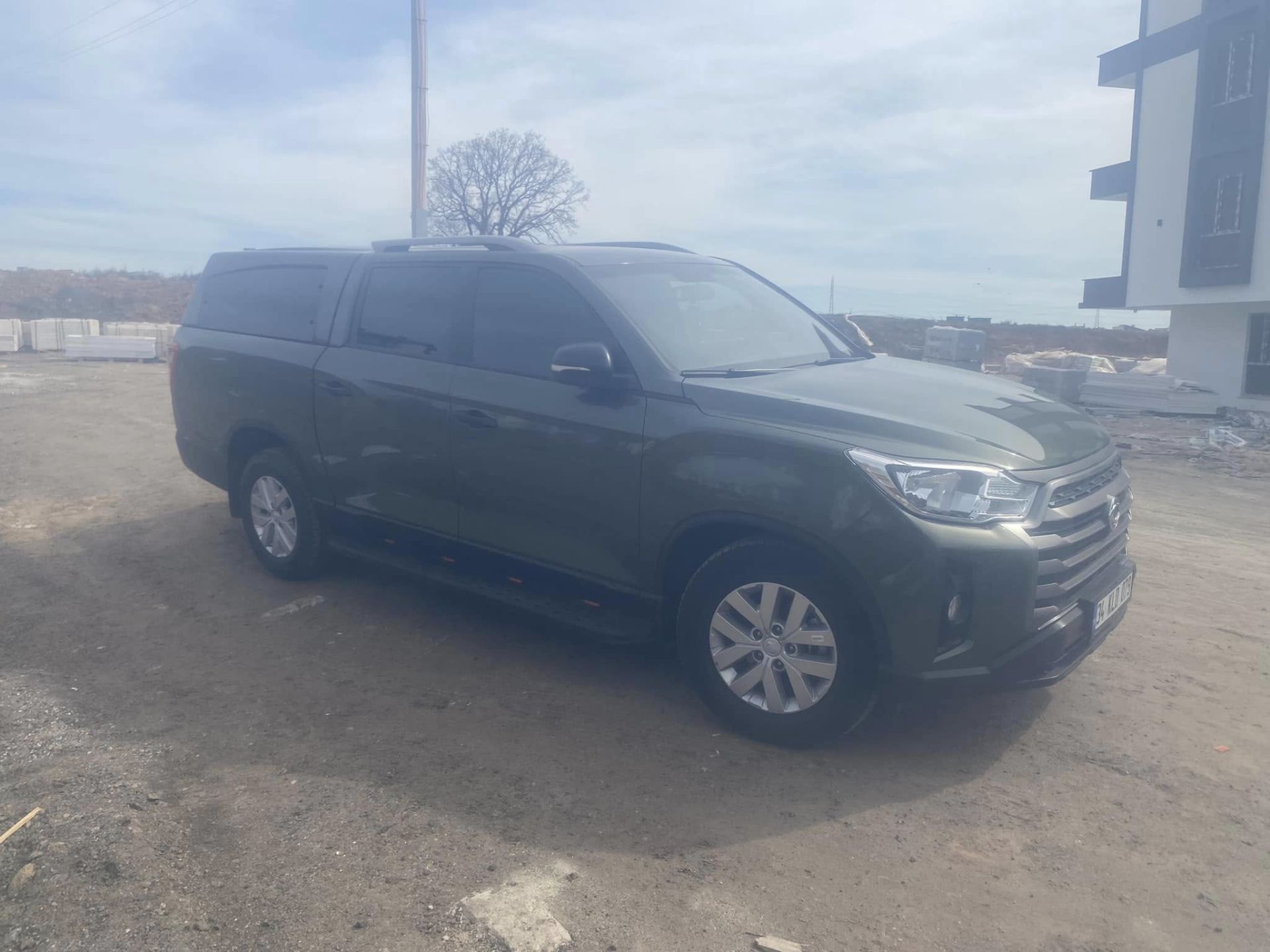 Ssangyong Musso Camlı Kabin Sabit Cam Modeli