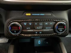 FOCUS IÇIN UYUMLU 2019+ KLIMA PANEL KAPLAMA KARBON (ABS)