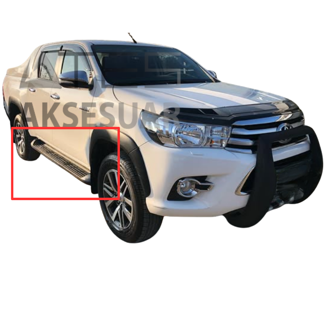 TOYOTA HİLUX 2021+ YAN BASAMAK