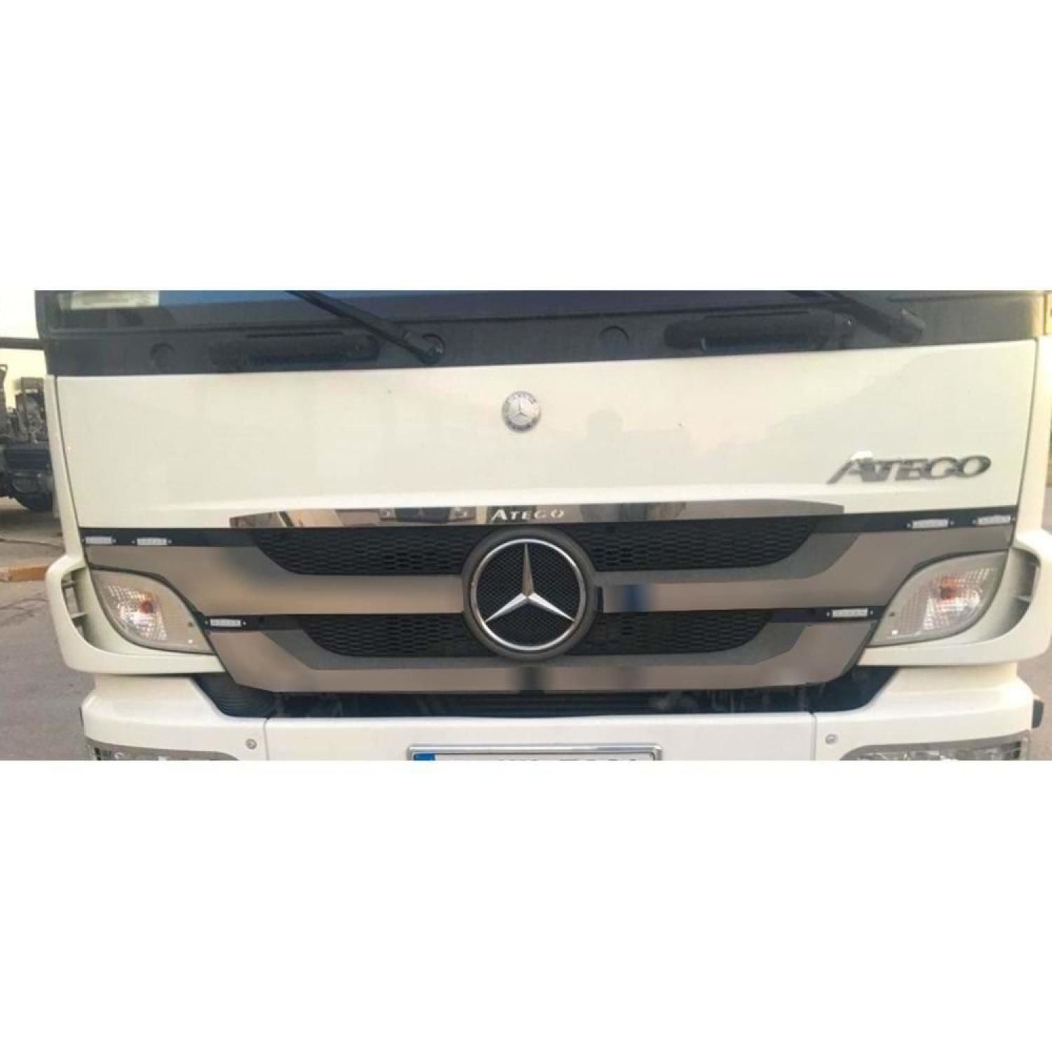 Mercedes Atego PANJUR ÜSTÜ KROMU