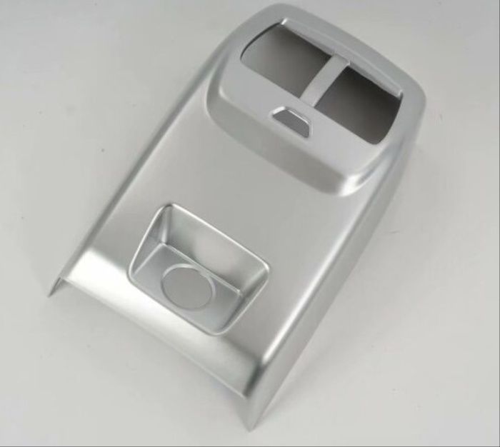 FOCUS IÇIN UYUMLU 2019+ ARKA MENFEZ KAPLAMA - SILVER(ABS)