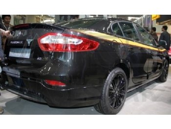 Renault Fluence Anatomik Işıklı Spoiler Boyalı