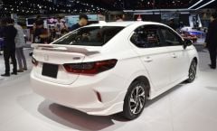 CITY 2020+ IÇIN UYUMLU  SPOILER  - PIANO BLACK (PARLAK SIYAH)