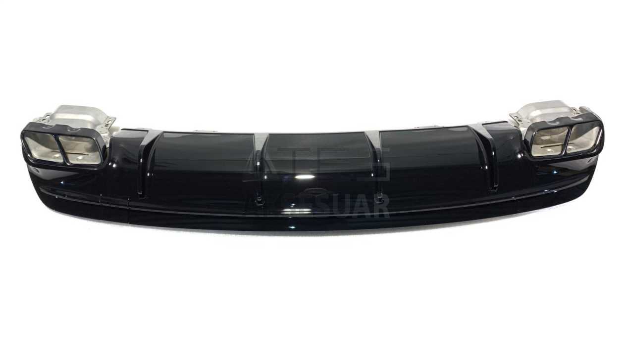 MERCEDES W117 CLA 45 DIFÜZÖR & EGZOZ SETI 16-19 SIYAH EGZOZ ILE