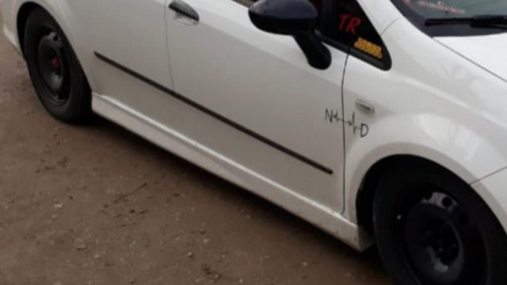 Fiat Linea Makyajlı Kasa Düz Model Marşpiyel