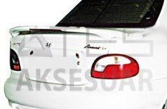 Hyundai Accent 2002 Işıklı Spoiler