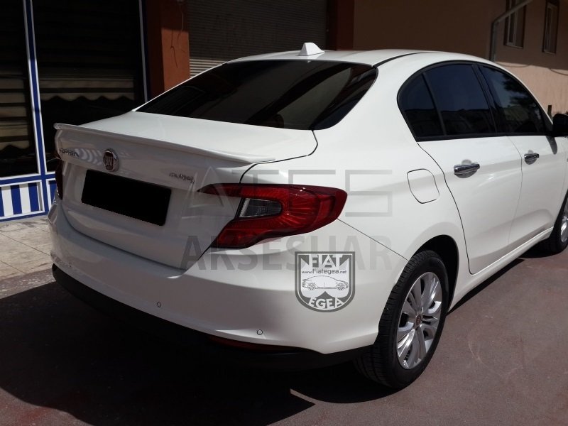 Fiat Egea Camüstü Spoiler