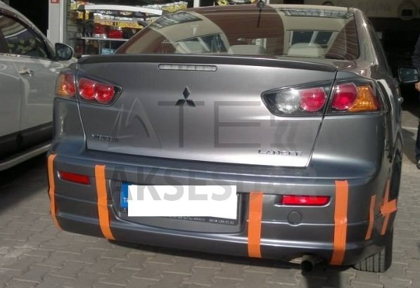 Mıtsubıshı Lancer 2008-2013 Arka Karlık Boyalı