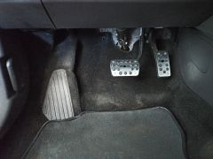 FOCUS IÇIN UYUMLU 2010-2019 PEDAL SETI SIYAH YAZILI AT