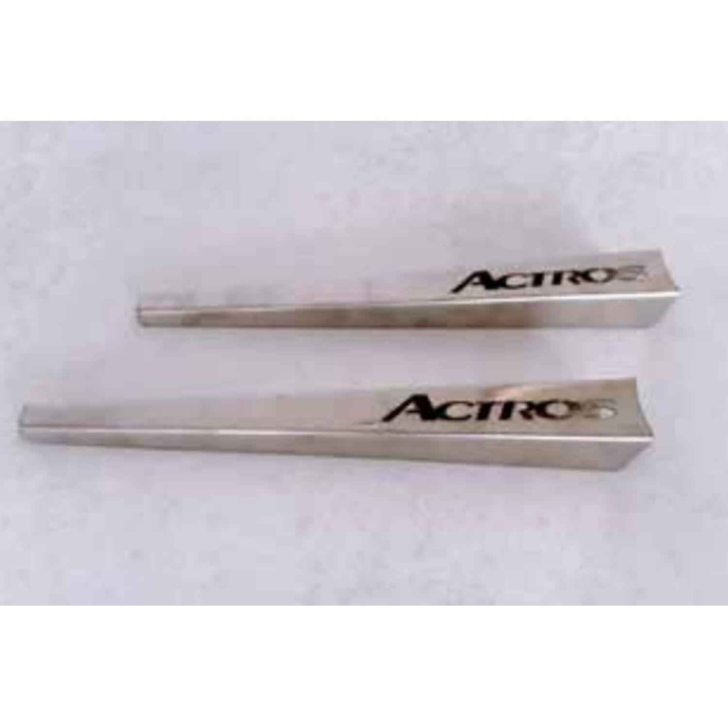 Mercedes Benz SİLECEK KROMU