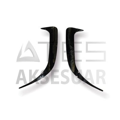 MERCEDES W117 CLA ARKA TAMPON BIÇAKLARI PIANO BLACK