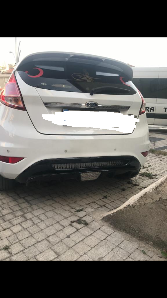 Ford Fiesta Yeni Kasa Arka Difüzörlü Ek