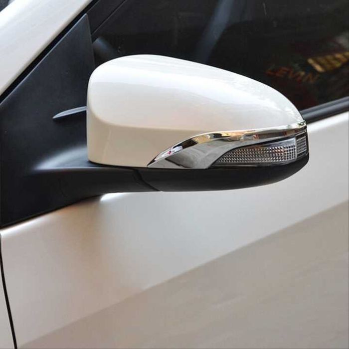 COROLLA 2013-2016  IÇIN UYUMLU  AYNA ÇITASI NIKELAJ