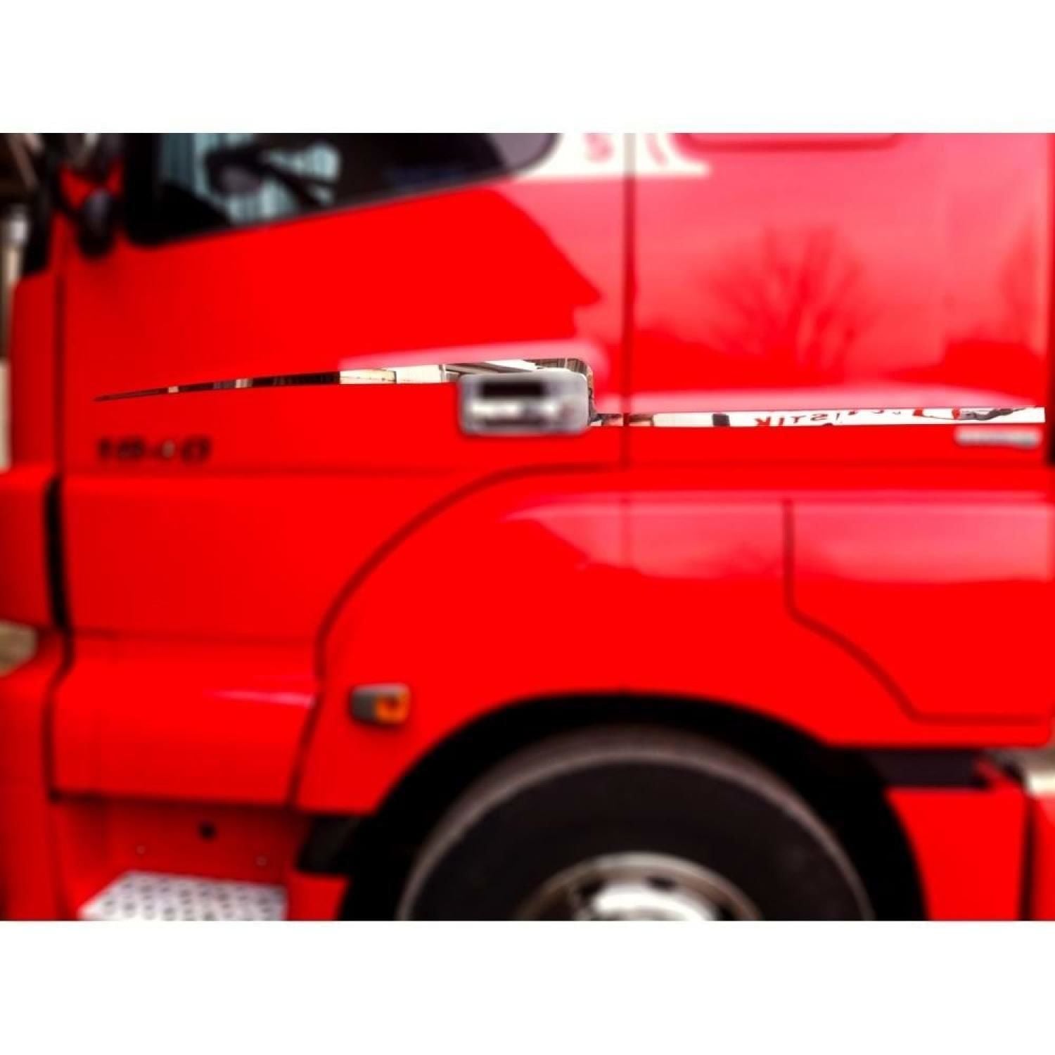 Mercedes Axor Z KAPI ŞERİDİ KROMU