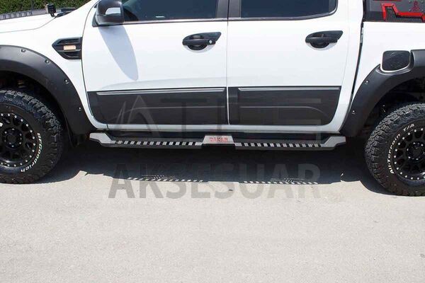 Mitsubishi L200 Dakar Yan Basamak Siyah V2 Işıksız 2015-2019 Arası