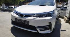 COROLLA 2013-2016  IÇIN UYUMLU ÖN SIS ÇITA KAPLAMA NIKELAJ 8 PARCA