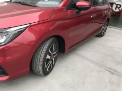 CITY 2020+ IÇIN UYUMLU  KAPI ÇITASI - PIANO BLACK