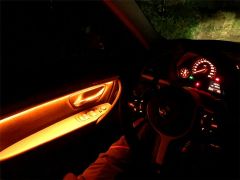 3 SERISI F30 IÇIN UYUMLU  AMBIANS SET - 8 renk (4 KAPI - 2 AYAK AYD. - 1 KONSOL VE 1  GÖGÜSLÜK)