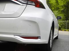 COROLLA 2019+ IÇIN UYUMLU ARKA SIS KASI NIKELAJ