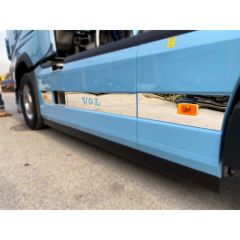 Volvo FH4 YANLIK ORTASI KROMU 2021