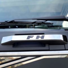 Volvo FH4 PANJUR ÜSTÜ TUTAMAÇ KROMU 2021