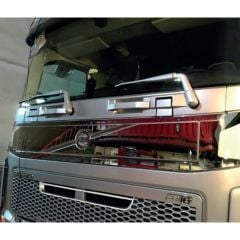 Volvo FH4 PANJUR ÜSTÜ KROMU 2021