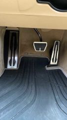 1 VE 3 SERISI IÇIN UYUMLU  'M' PEDAL KAPLAMA SETI 3 PARÇA