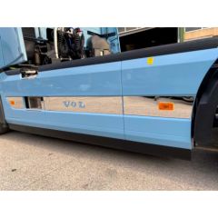 Volvo FH4 YANLIK ORTASI KROMU 2013-2016