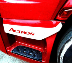 Mercedes Benz BASAMAK ÜSTÜ KROMU