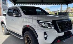 2016 Navara NP300 2022 Facelift Body Kit ( Halojen Farlı model için)