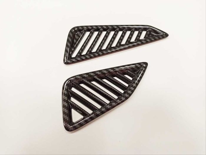 COROLLA 2019+ IÇIN UYUMLU ÖN HAVA MENFEZ KAPLAMA KARBON