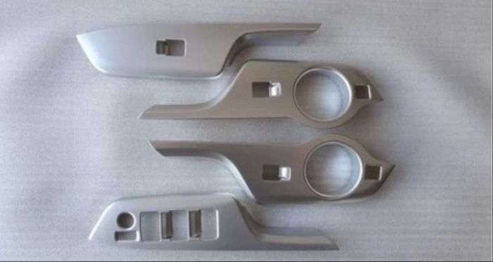 C-HR 2016-2019 IÇIN UYUMLU KAPI KOLÇAK KAPLAMA SILVER (ADVANCE MODEL)