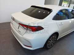 TOYOTA COROLLA 2019+ CAM ÜSTÜ SPOILER (PIANO BLACK)