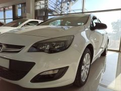 ASTRA J 2009-2020 IÇIN  BATMAN AYNA KAPAGI PIANO BLACK