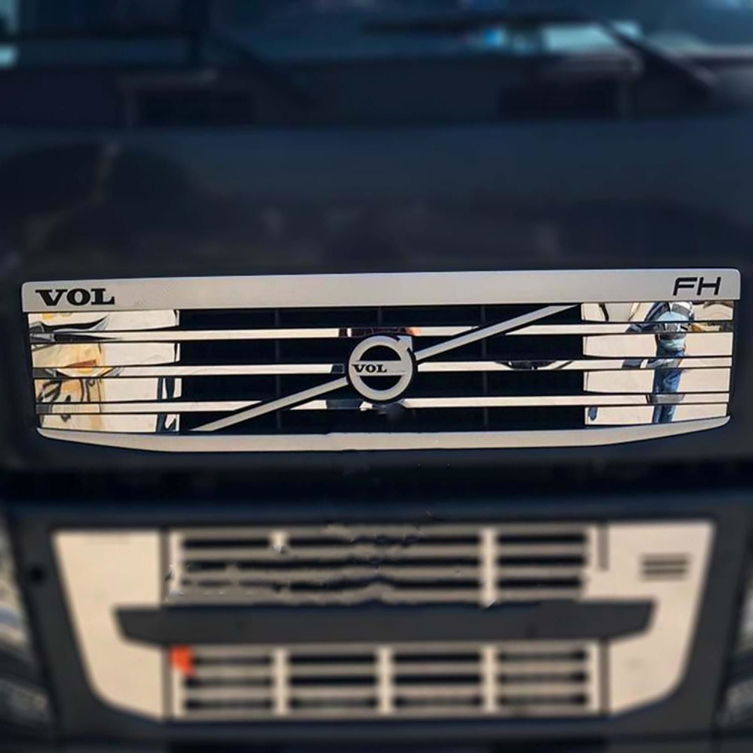 Volvo FH3 PANJUR ÜSTÜ KROMU