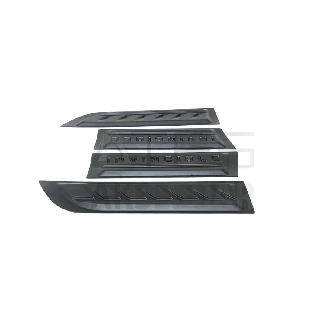 Toyota Hilux   İnvıncible Kapı Kaplama  Dodikleri