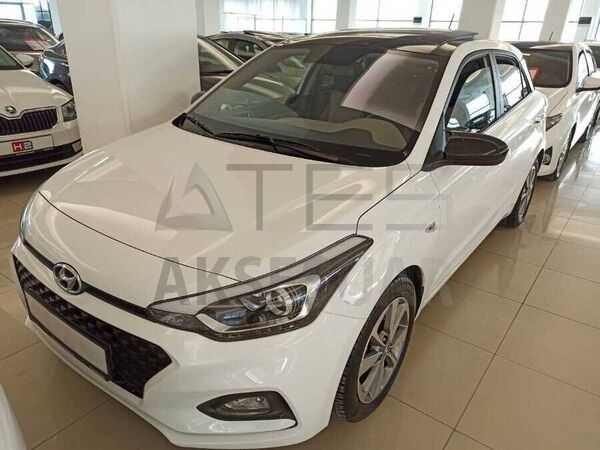 Hyundai İ20 Yarasa Batman Ayna Kapağı Piano Black 2014 ve Sonrası