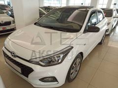 Hyundai İ20 Yarasa Batman Ayna Kapağı Piano Black 2014 ve Sonrası