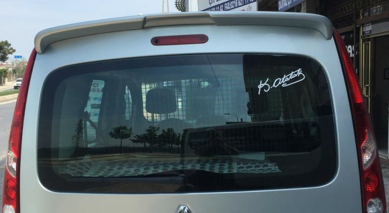 Renault Kangoo Yeni Kasa Spoiler